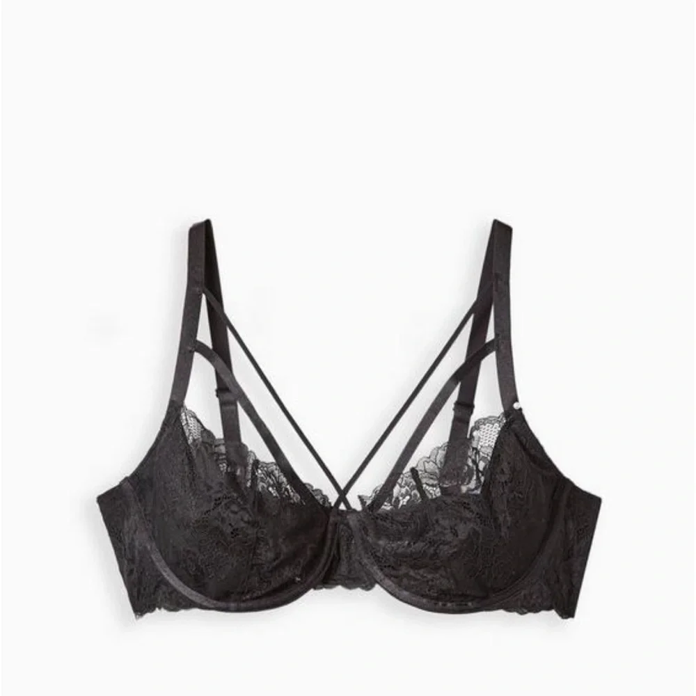 Torrid Lightly Lined Strappy Underwire Half Cup Bra - Picture 2 of 3